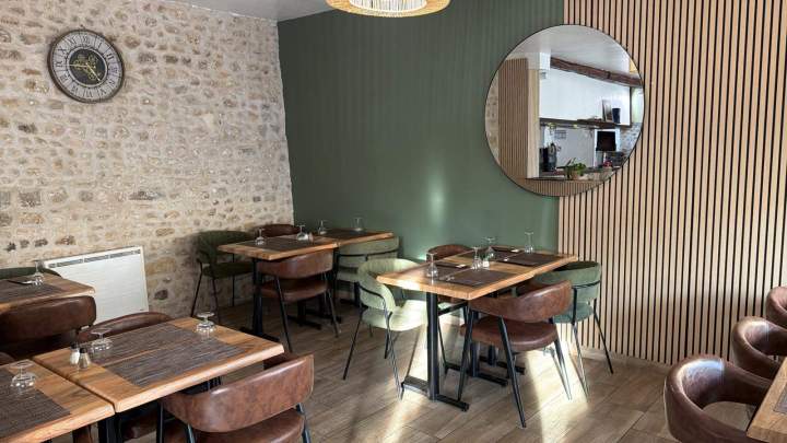 PHOTO 2025 11 12 15 43 34